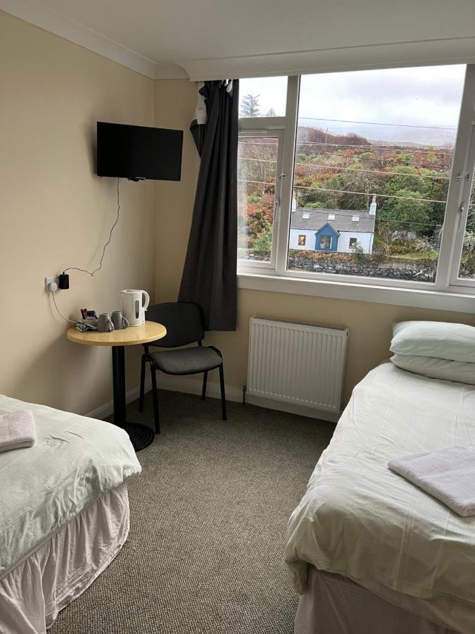 Saucy Mary'S Hostel Kyleakin Kültér fotó